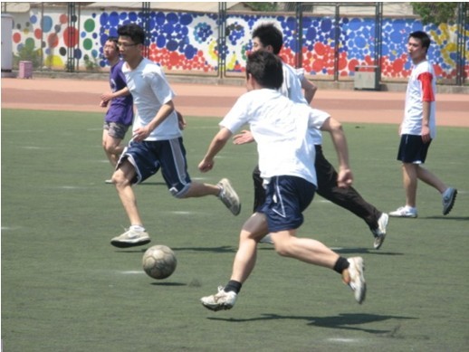 教育和对年 教育和对年