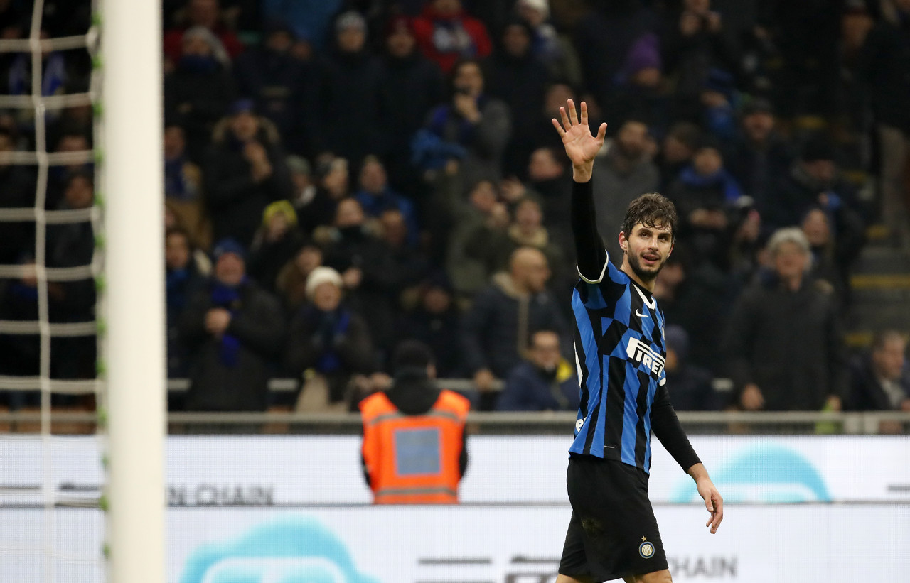 第二线以人 第二线以人